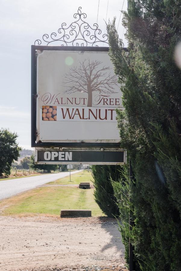 Walnut Tree Cottages Whorouly Εξωτερικό φωτογραφία