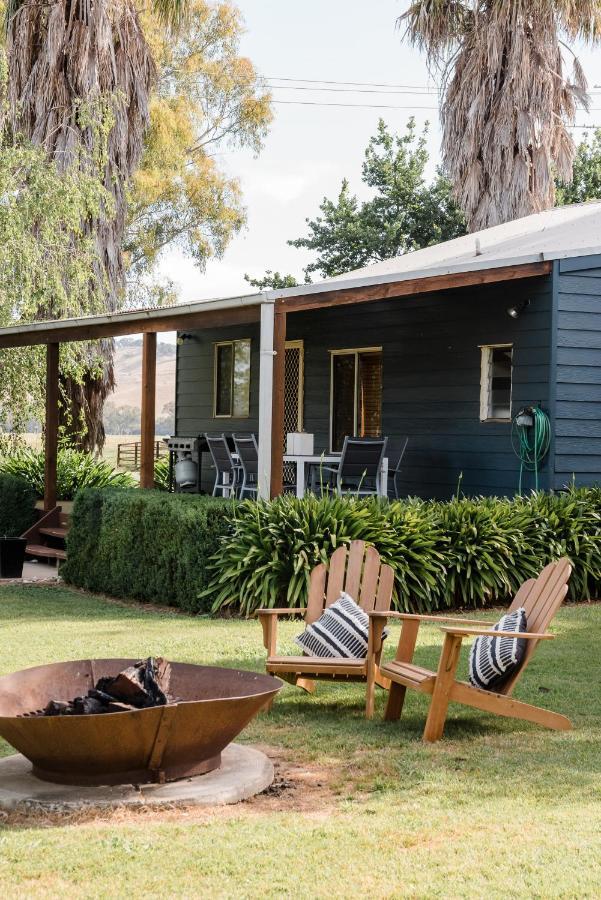 Walnut Tree Cottages Whorouly Εξωτερικό φωτογραφία